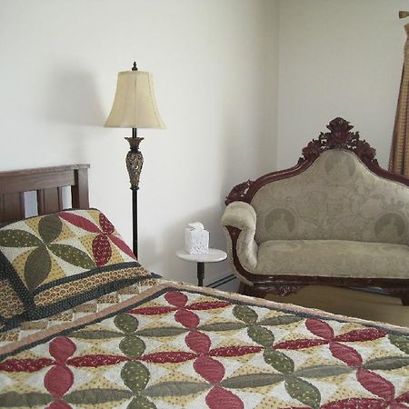 Spring Motor Inn Fort Edward Rum bild