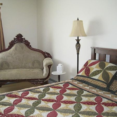 Spring Motor Inn Fort Edward Rum bild